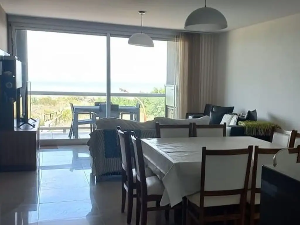 Venta de dpto de 3 dorm en  Monte Hermoso del Este