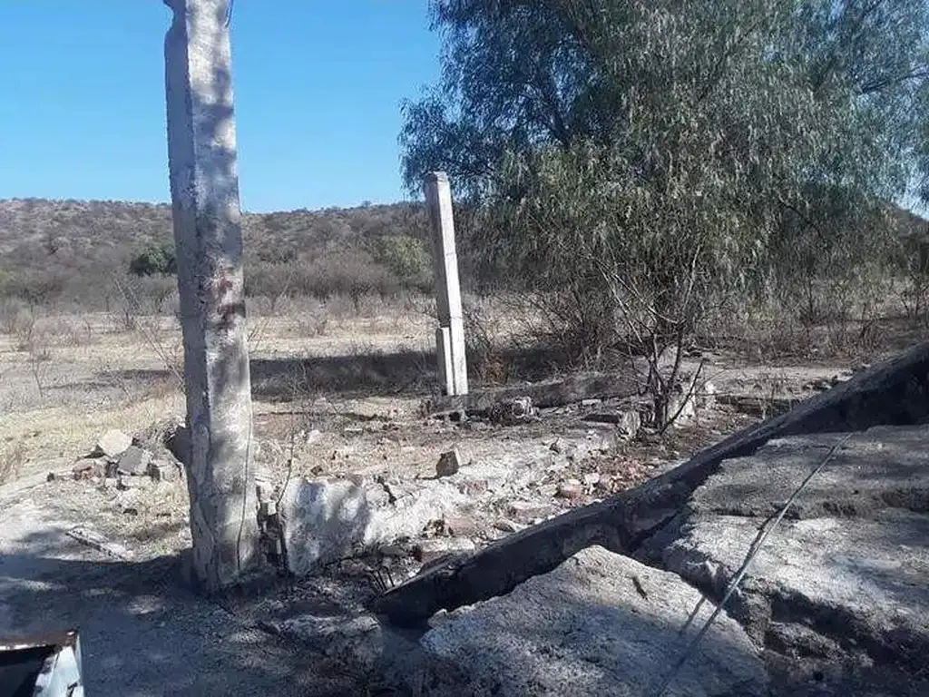 VENTA 4 HECTAREAS EN SAN FRANCISCO DEL MONTE DE ORO SAN LUIS CAMPO TERRENO