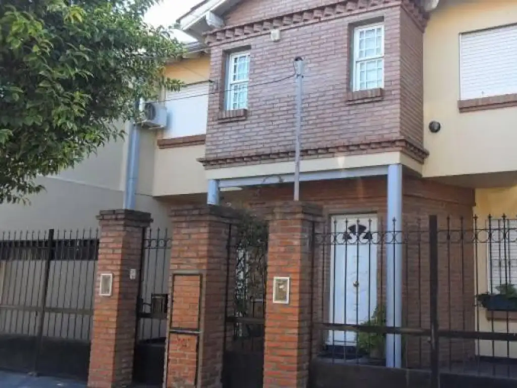 Duplex en venta en Villa Ballester APTO CREDITO