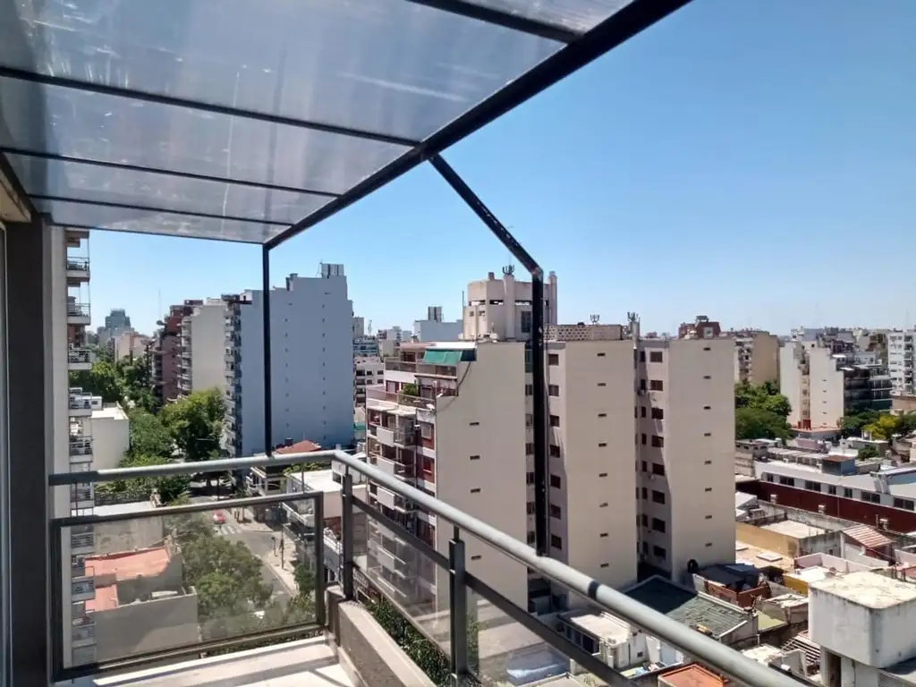 Hermoso monoambiente con balcon