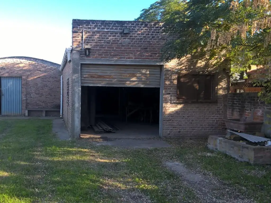 Venta de Galpón calle 26 y 57