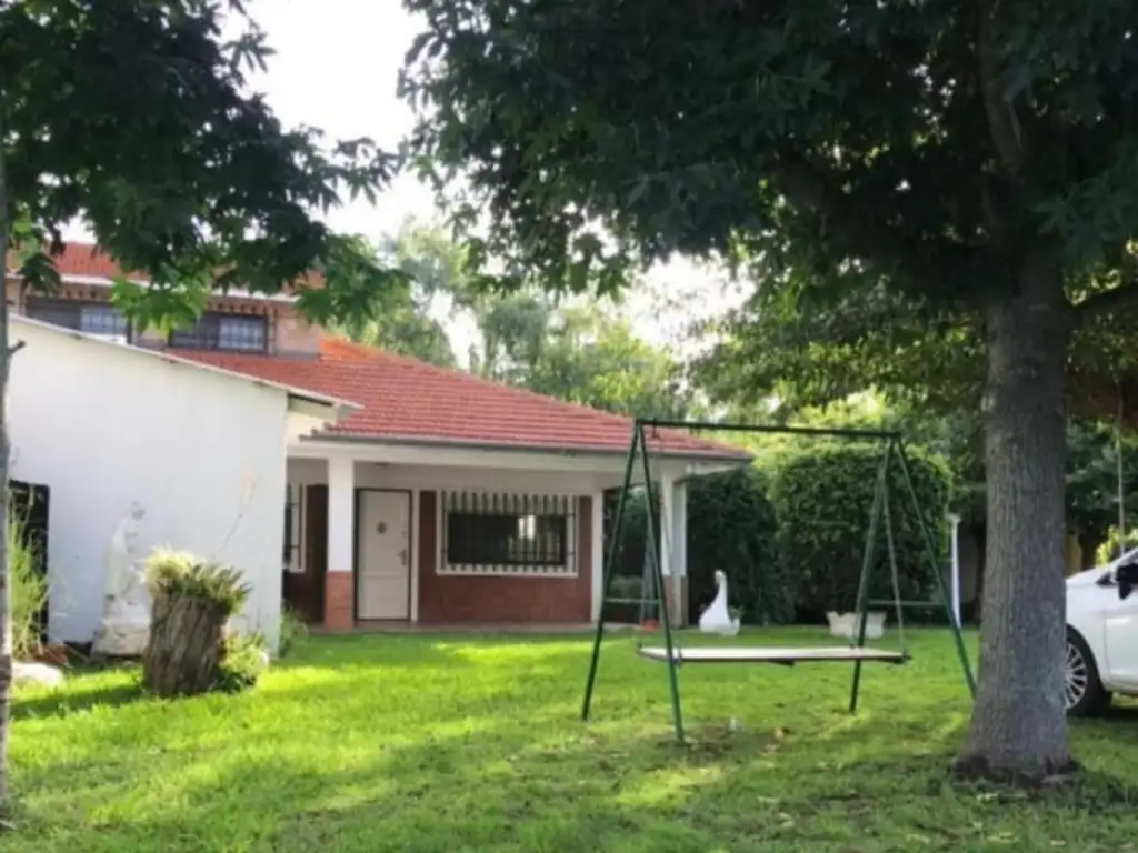 Hermosa Casa Quinta en venta