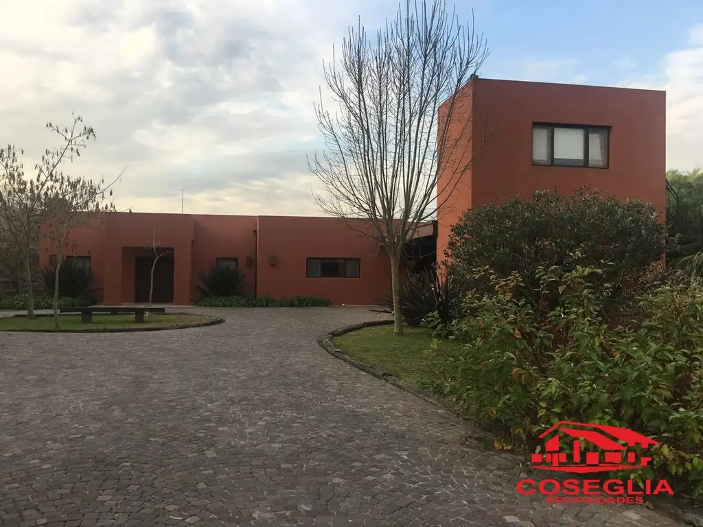 Casa  en Venta en Estancias del Pilar, Pilar, G.B.A. Zona Norte