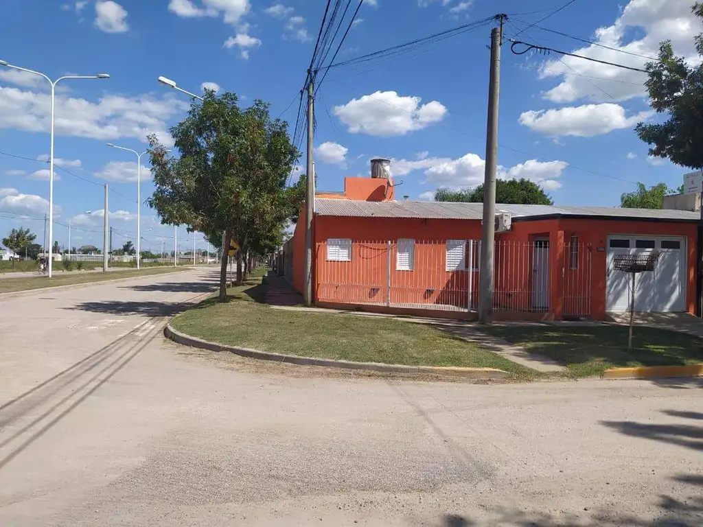 Casa en venta en Rafaela, barrio Mora