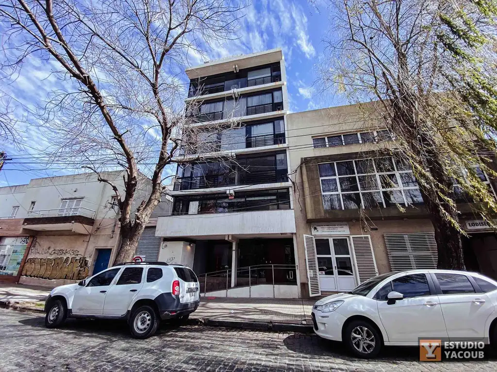 Departamento en venta - 2 Dormitorios 1 Baño - 60Mts2 - La Plata