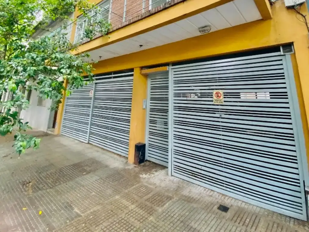 Excelentes duplex de 2 ambientes a estrenar, con cochera, balcón o patio