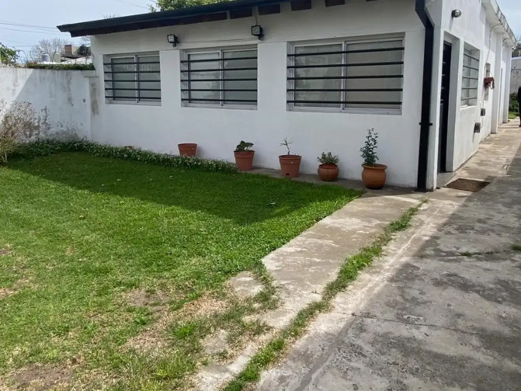 casa en venta 3 dormitorios 57 e 138 y 139