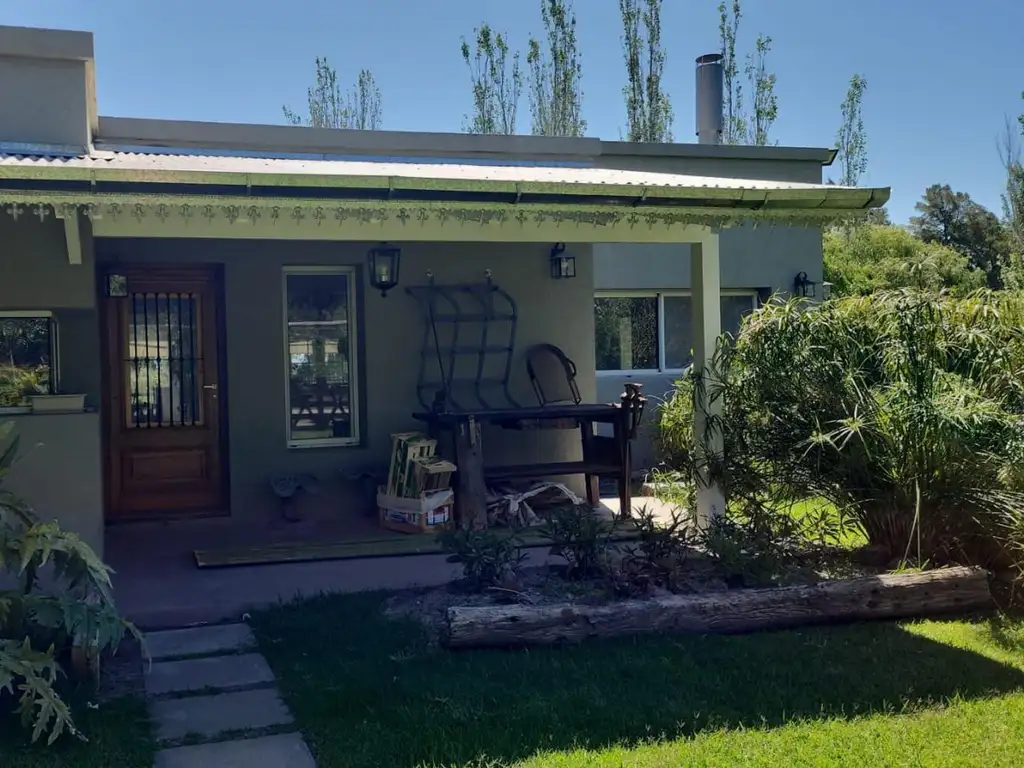 Casa en Alquiler en Barrio Cerrado Los Raigales