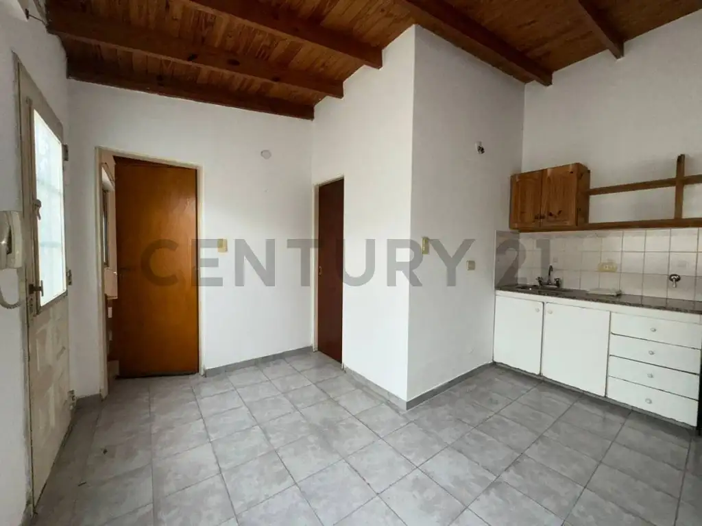 Departamento en venta de 1 dormitorio con patio