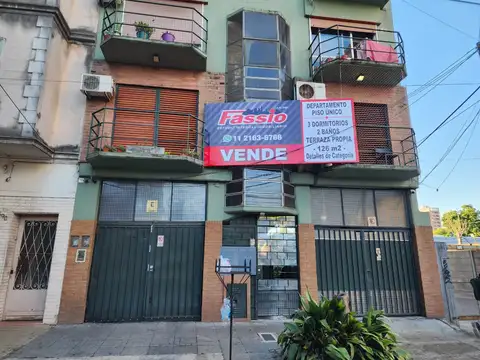 EXCELENTE PISO UNICO ! 3 DORMITORIOS - AMPLIA TERRAZA PROPIA - PERMUTA (AUTO/DEPTO.) U$D 100.000