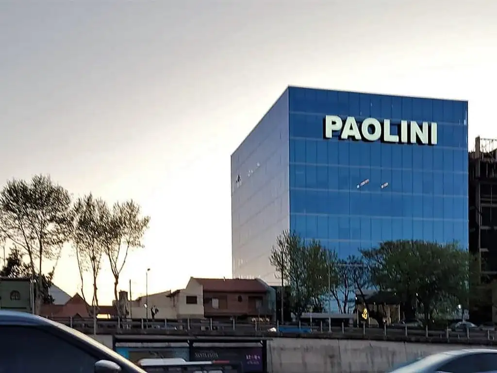 Oficinas en Vicente Lopez frente a Panamericana