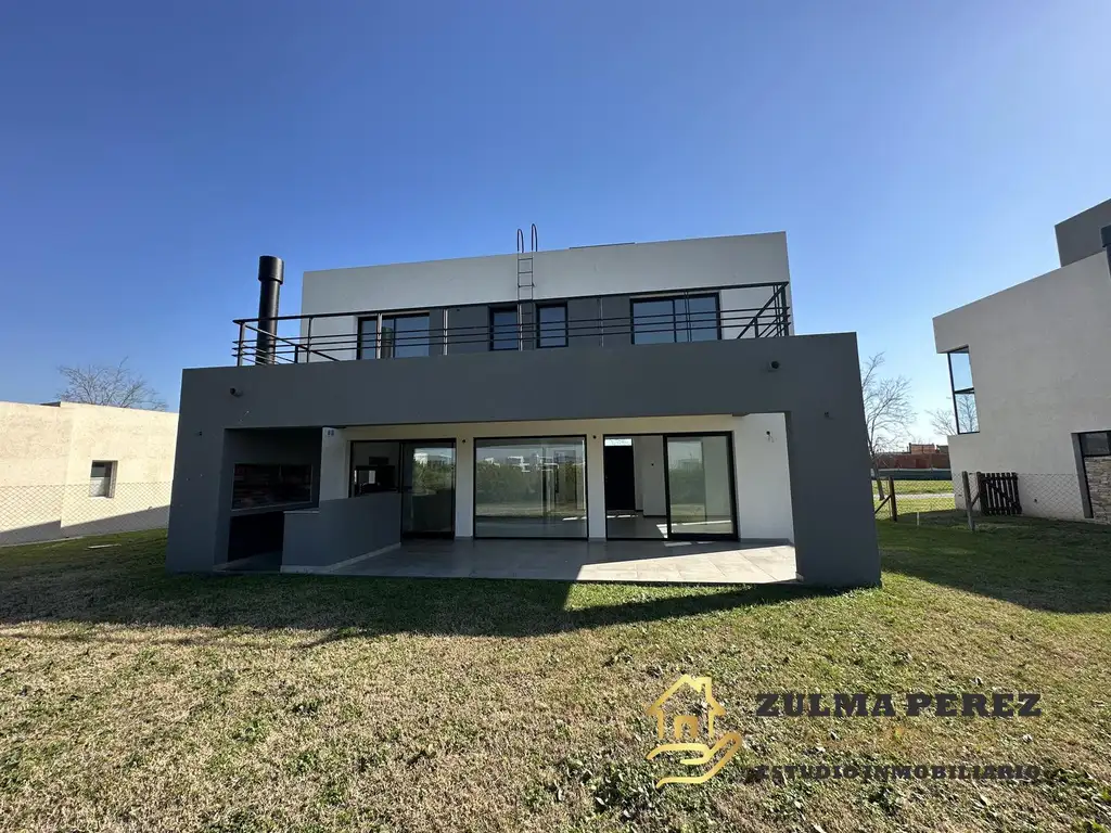 Casa en Venta, 7 Ambientes, en El Canton Norte, Belen de Escobar, Escobar GBA Norte.