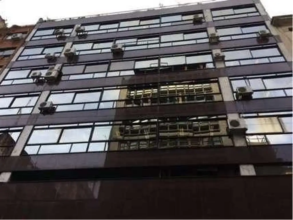 Edificio en block en venta en Microcentro