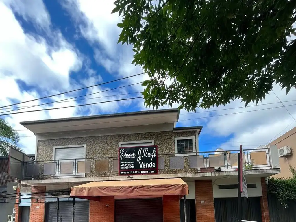 Venta en BLOCK LOCAL Y CASA (1ª piso) en Castelar Norte