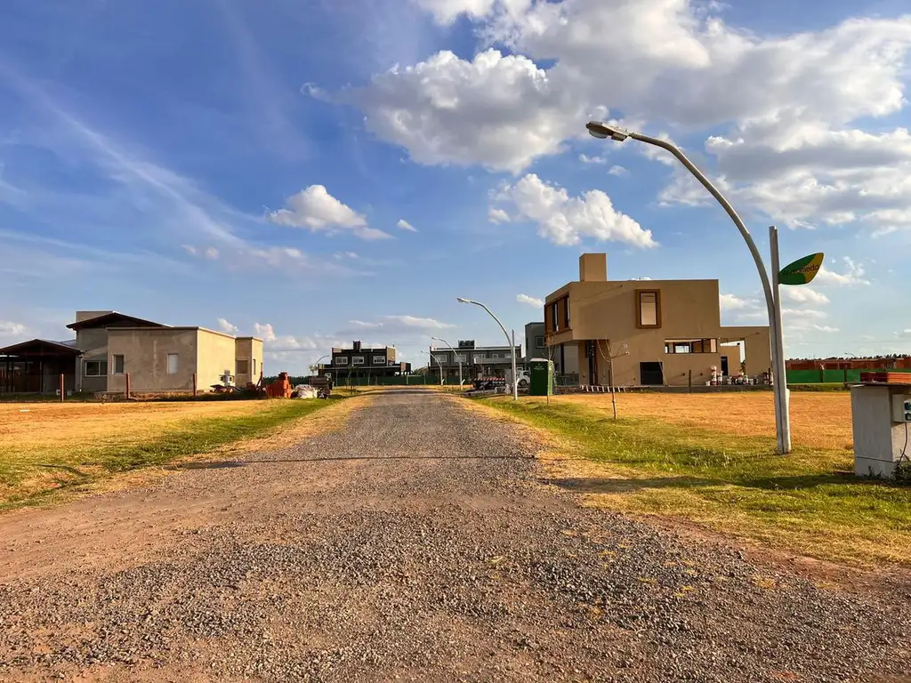 venta de terreno en  Pueblo Esther barrio Brisanova