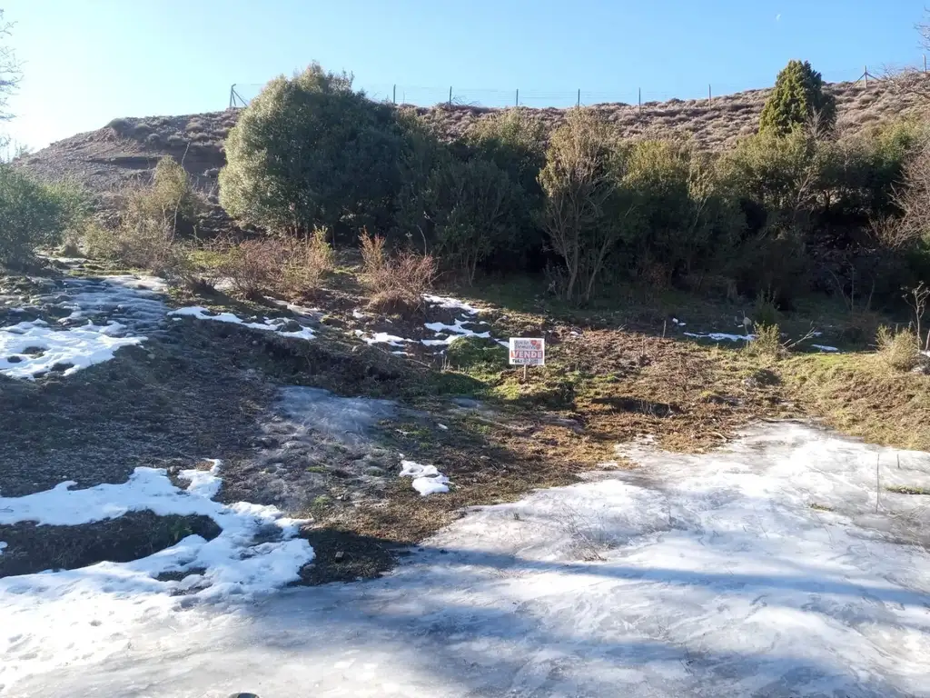 LOTE EN BARRIO "LAS NALCAS"