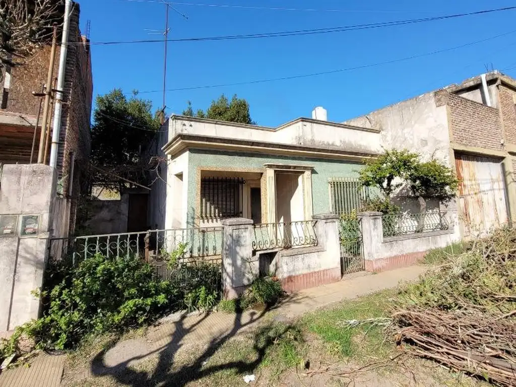 Casa  en venta  sobre  Jose Marmo 3936 l(SAN JUSTO)