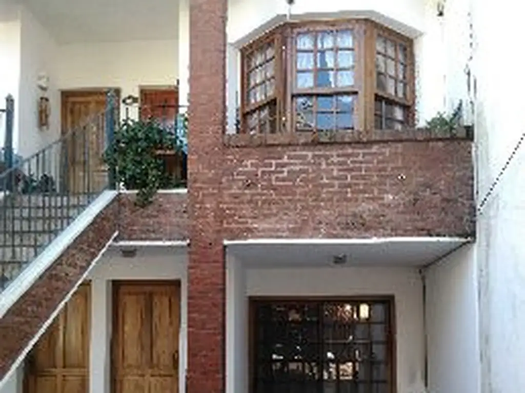 DUPLEX DE 4 AMBIENTES EN VENTA EN QUILMES CENTRO,