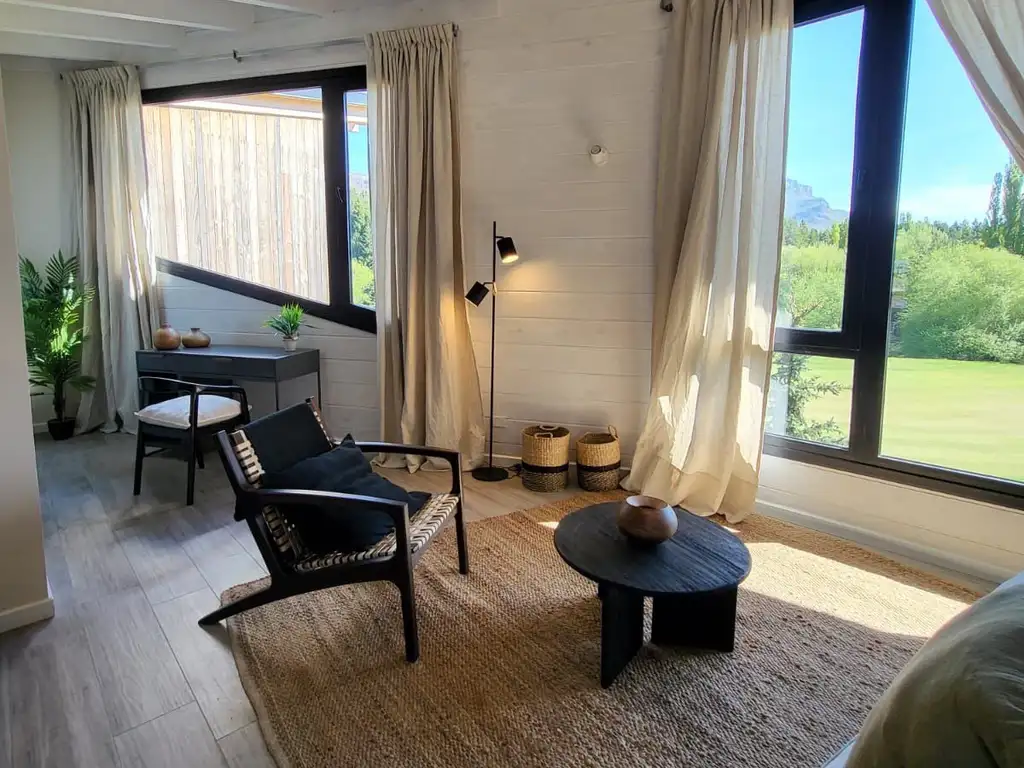 FINA PATAGONIA. Departamento en venta de 1 dormitorio c/ cochera en San Martin de los Andes