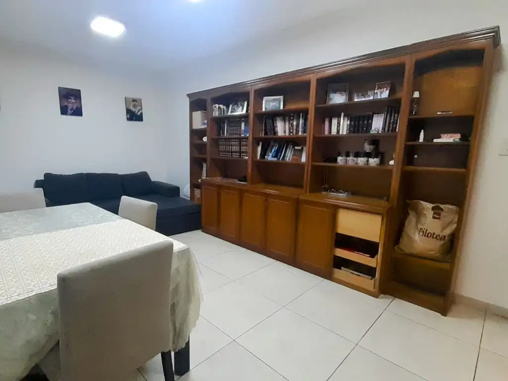 Venta departamento 3 ambientes Flores