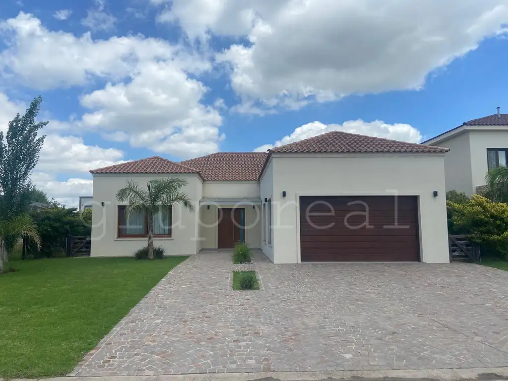 EL REBENQUE - Excelente casa toda en una planta