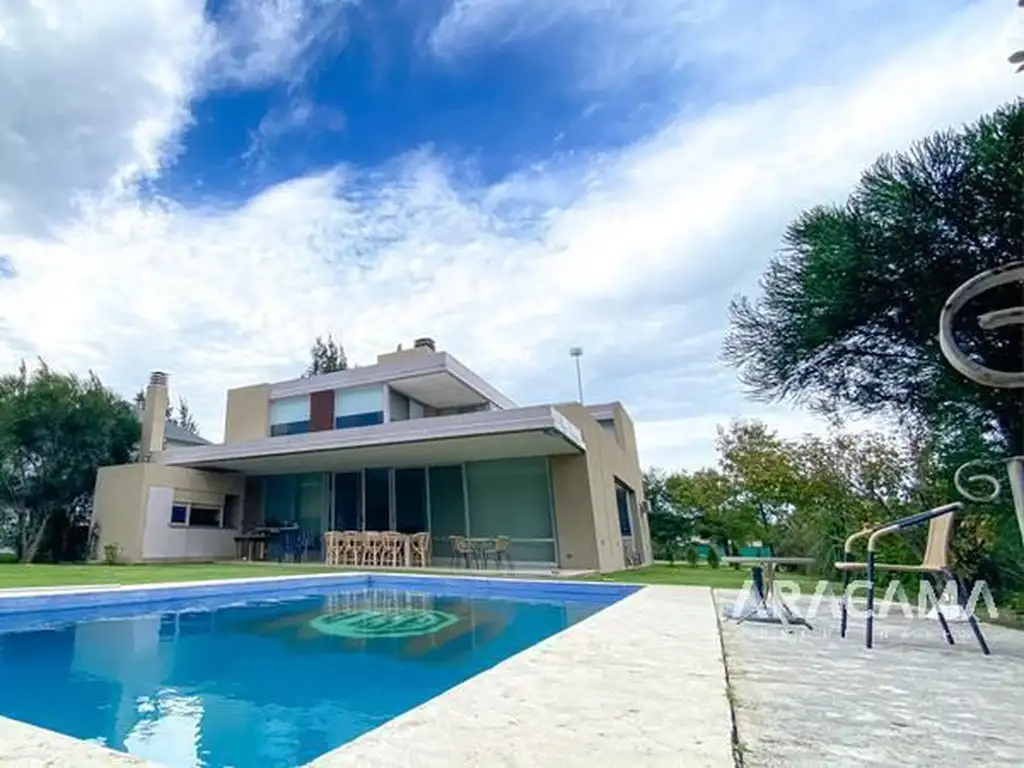 Casa en VENTA en San Eliseo Golf Country - San Vicente