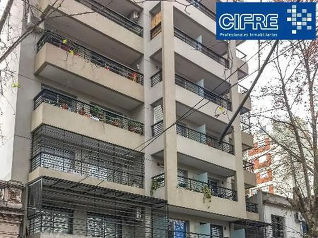 A. Magariños Cervantes 2700 - Excelente Depto 4 amb en Duplex, 2 balcones aterrazados, cochera