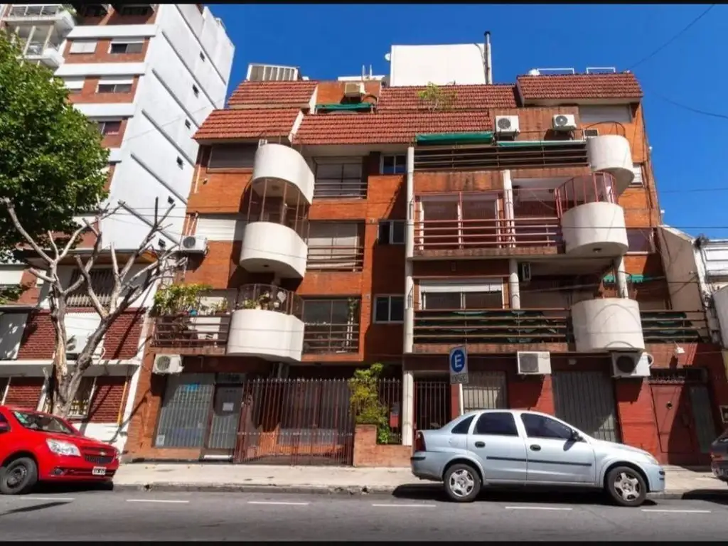 Departamento en venta - 2 Dormitorios 1 Baño - 67Mts2 - Avellaneda