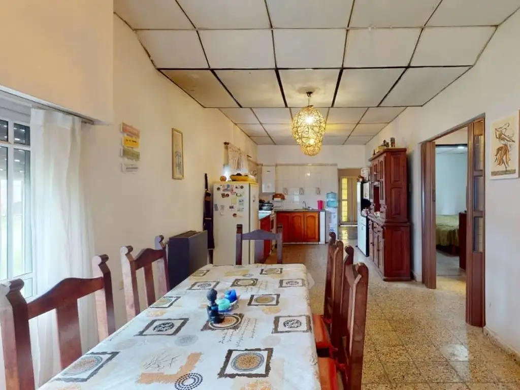 CASA EN VENTA HERNANDEZ LA PLATA