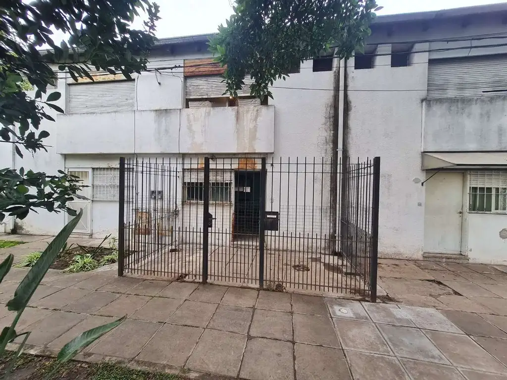 VENTA CASA  3 AMBIENTES - JOSE C PAZ