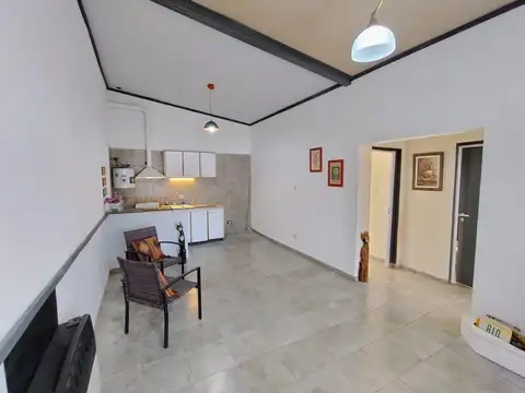 COMPLEJO DE 3 CASAS INDEPENDIENTES A LA VENTA EN FUNES CITY