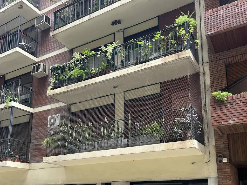 Local en  PB 101m2 en una planta- excelente