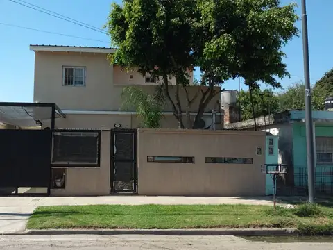 NUEVO VALOR ¡OPORTUNIDAD! Casa con parque