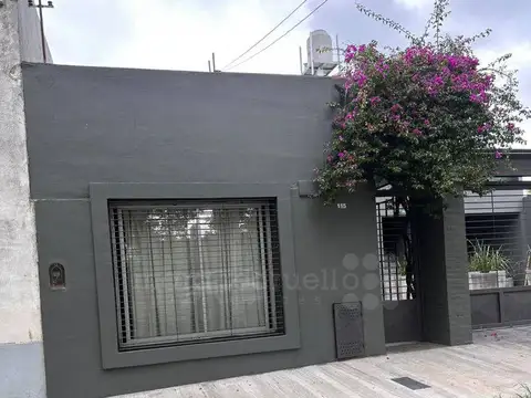 Casa - Venta - Argentina, Chascomús - CASEROS 115