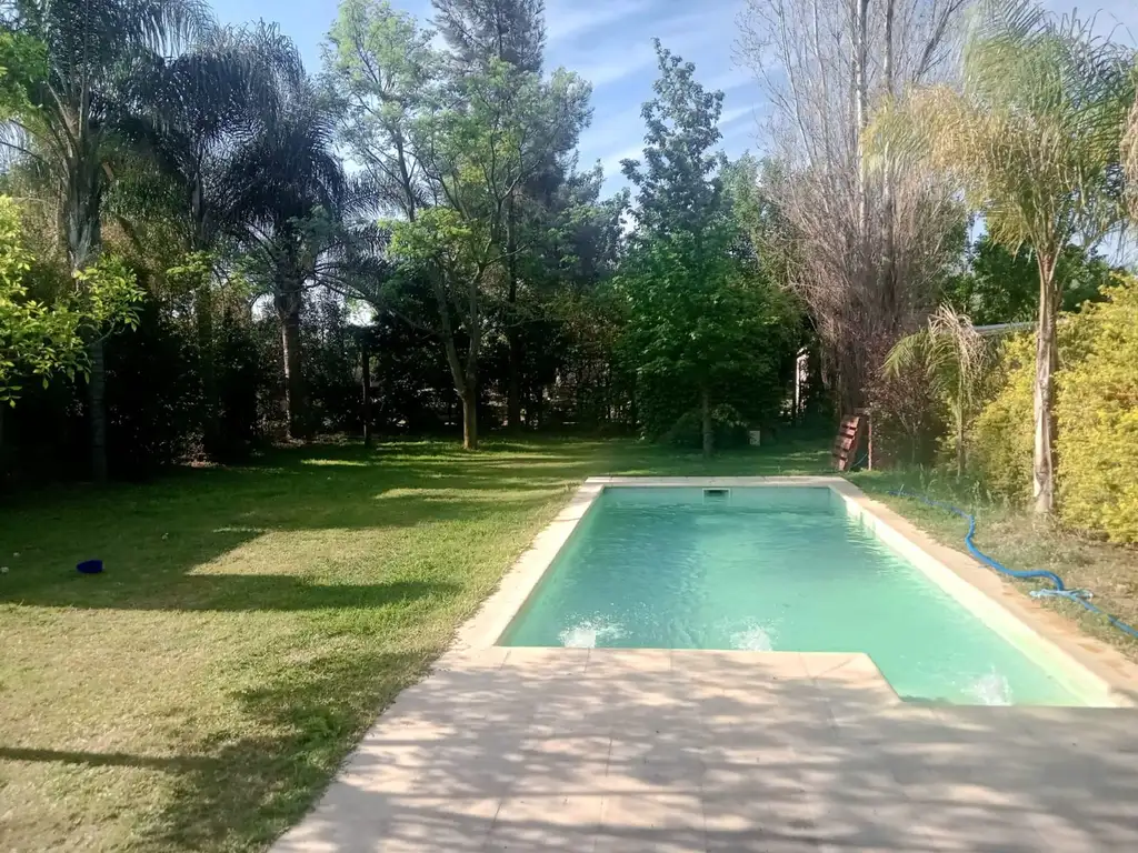 Venta Casaquinta en Arroyo Leyes