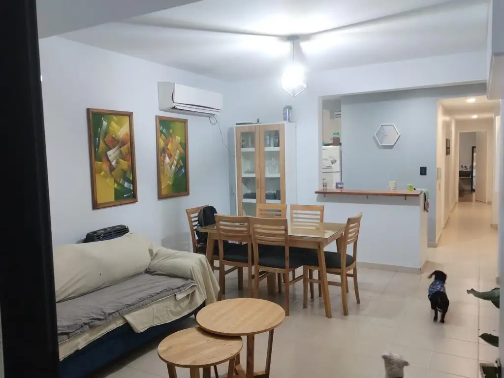 Departamento en venta - 2 Dormitorios 2 Baños - Cochera - 84Mts2 - Villa Elvira, La Plata