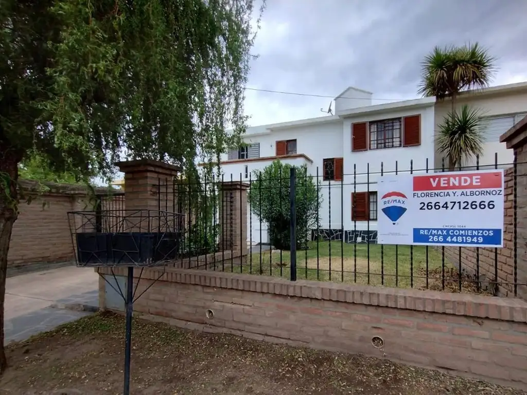 VENTA CASA JUANA KOSLAY