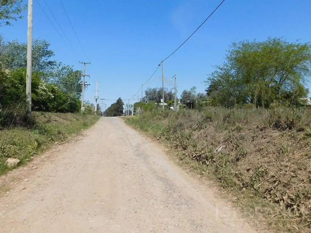 Venta. lote. Barrio Los Cardos. Exaltacion de la Cruz