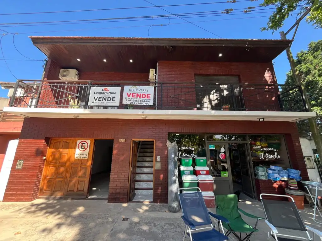 SE VENDE CASA CON LOCAL   AYACUCHO