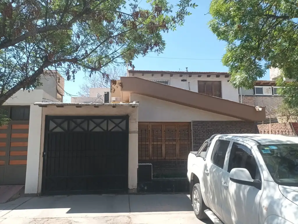 Venta Casa Dorrego, Guaymallen, Mendoza