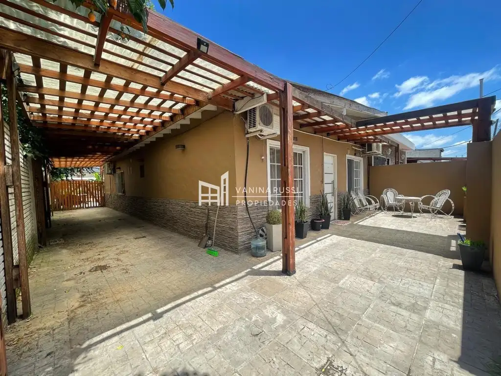 Casa en venta de 2 dormitorios c/ cochera en Escobar