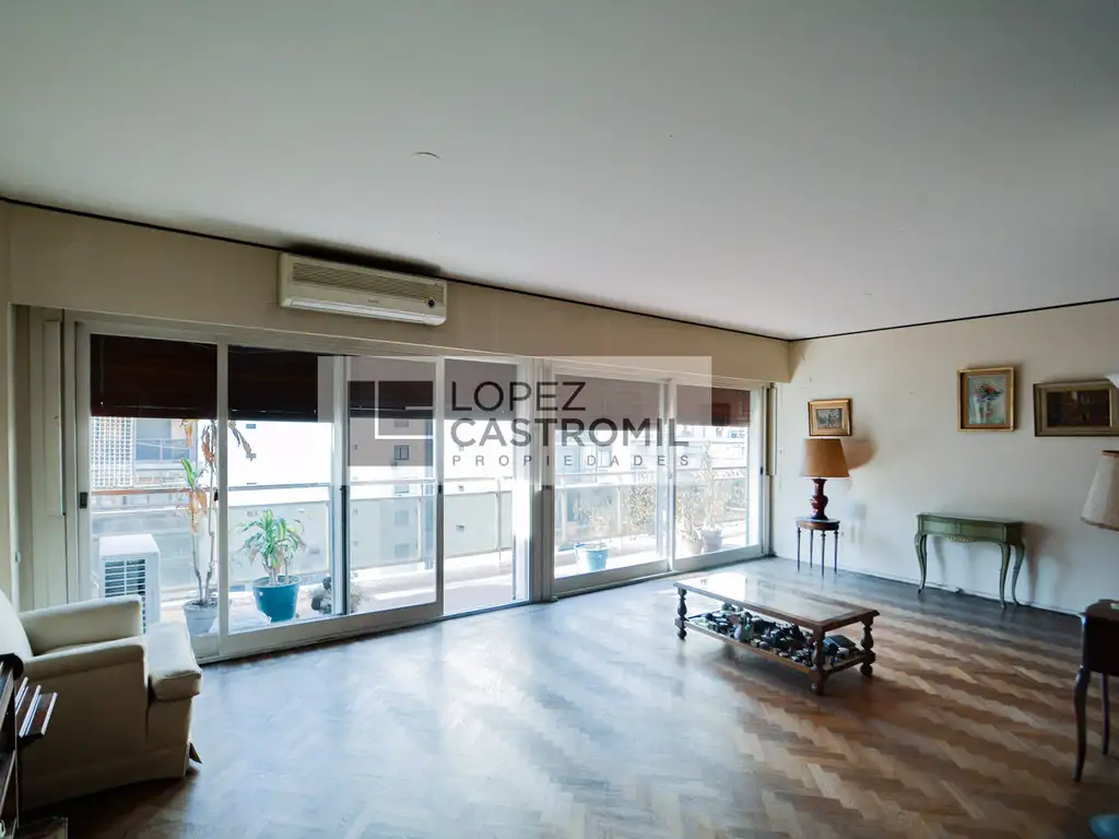 Departamento en Venta - 5 ambientes - USD 305.000
