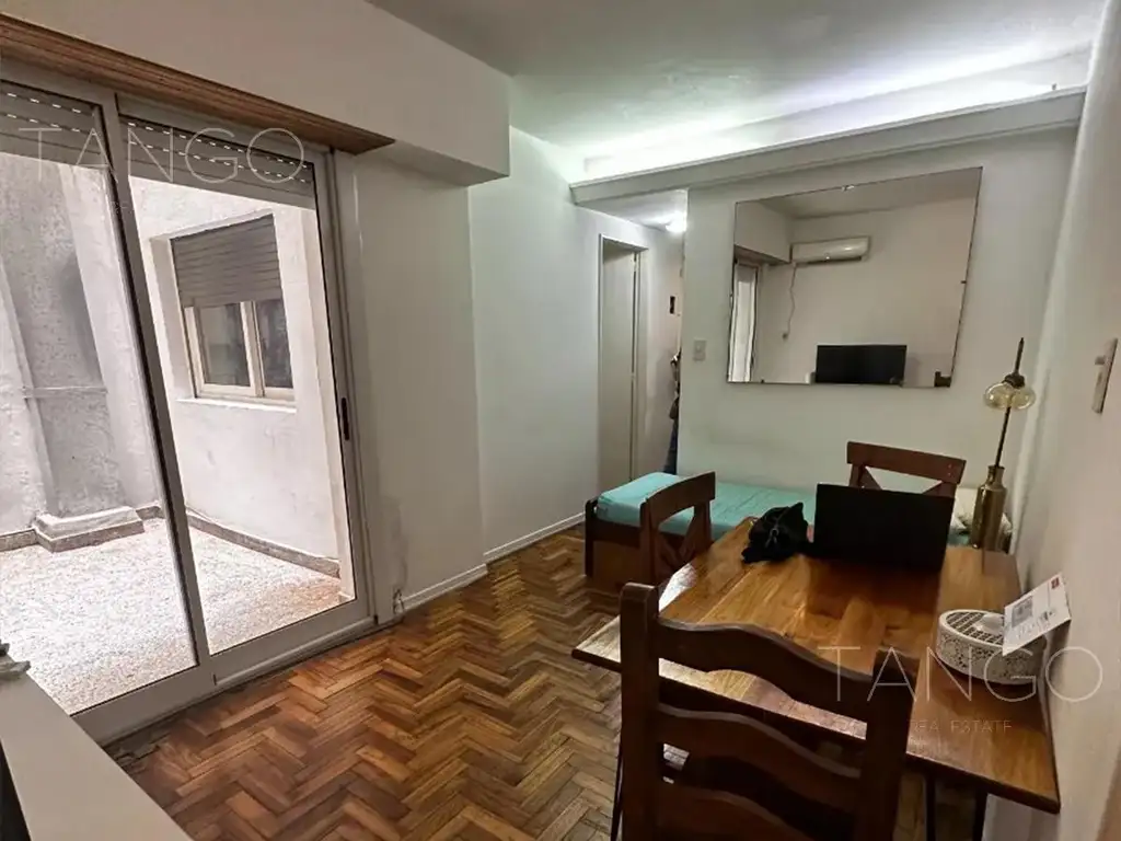 Departamento en Venta, Villa Crespo, 2 ambientes con patio