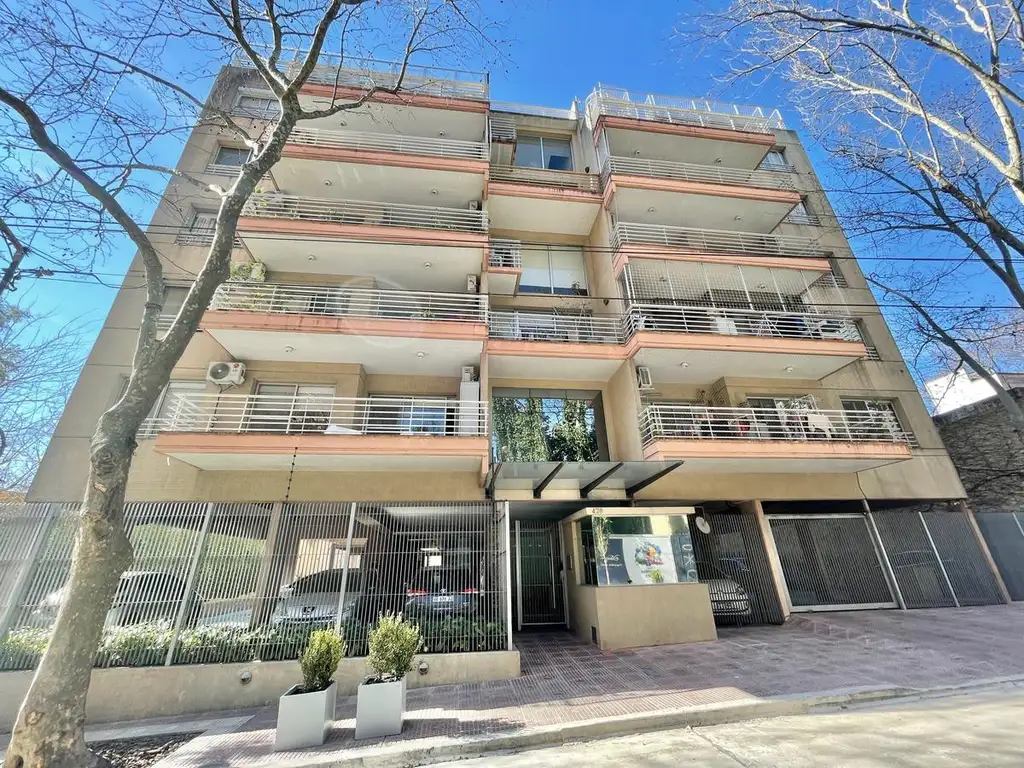 OPORTUNIDAD! IMPECABLE DEPARTAMENTO DE 100 M2 CON COCHERA EN SAN FERNANDO