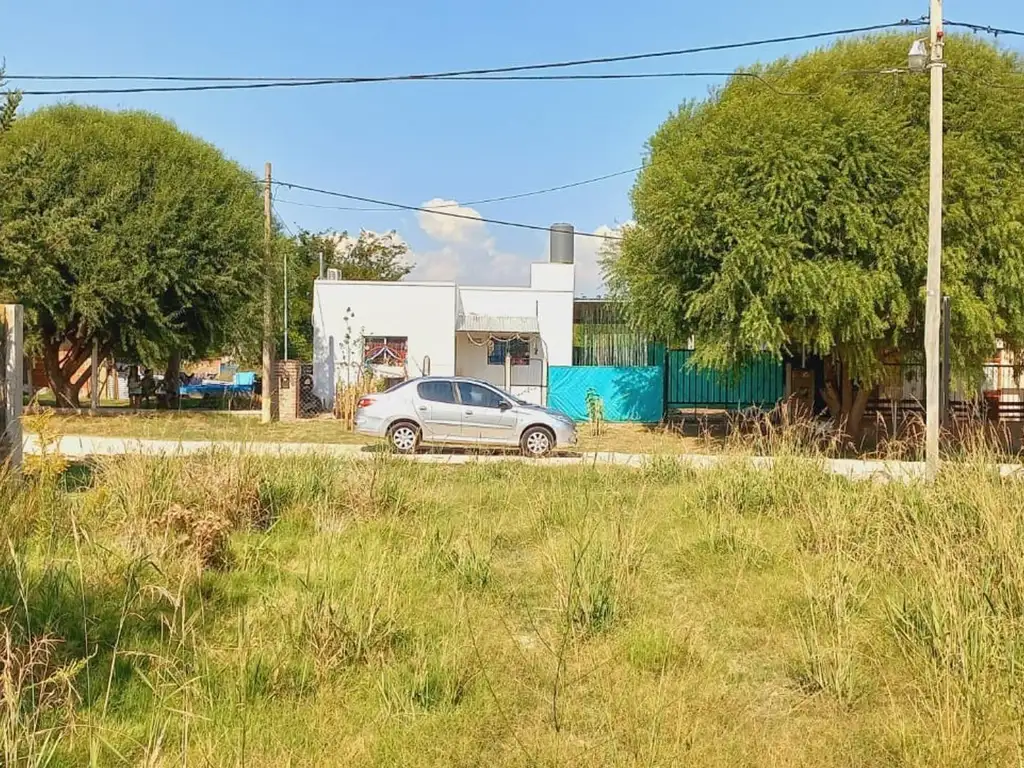 EN VENTA! TERRENO EN ZONA DIVERGENCIA DE RUTA 18 Y 12!