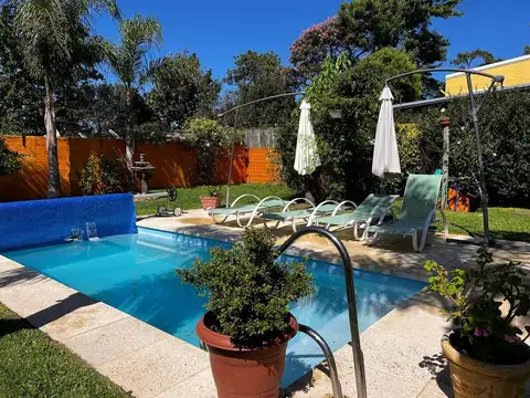 CASA EN VENTA EN PUNTA DEL ESTE, ZONA PINARES