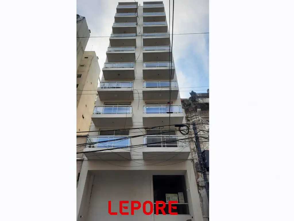 Departamento - Alquiler - Argentina, Capital Federal - Av sarmiento 1700