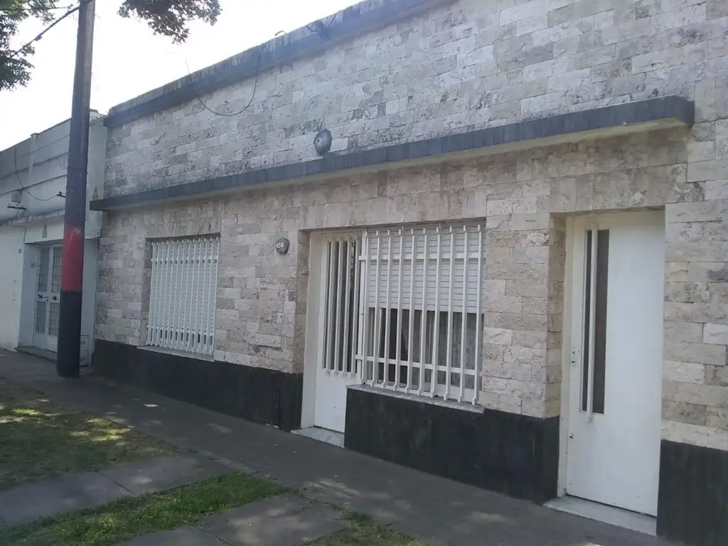 Presidente Quintana 456, venta Casa 3 dormitorios