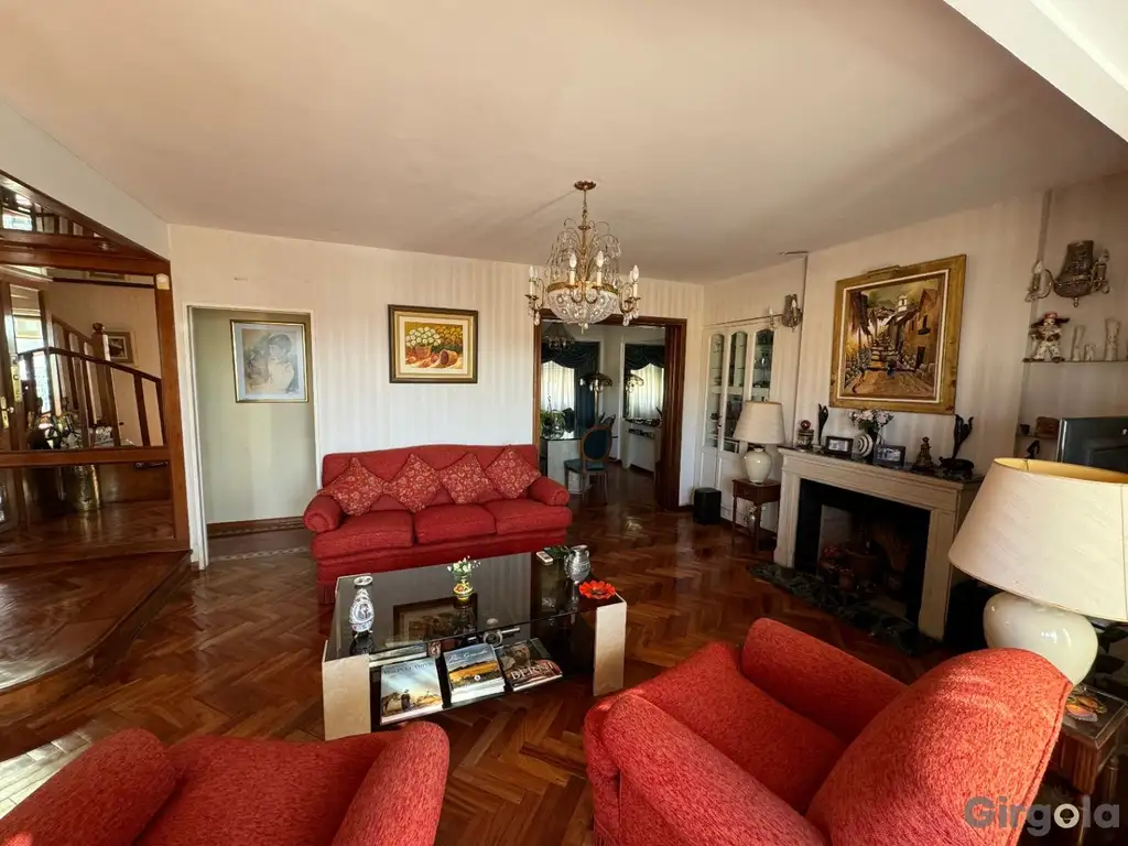 Departamento en venta de 3 dormitorios c/ cochera en Recoleta