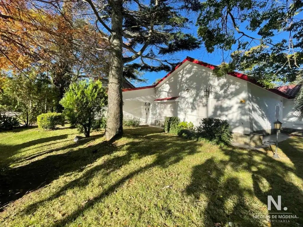 Venta Casa 5 dormitorios en zona Mansa